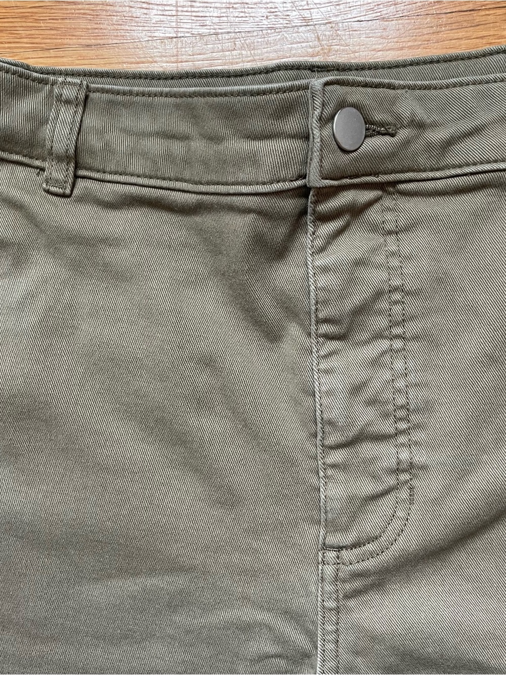 Everlane green high-waisted barrel pants - size 14 - Picture 3 of 7